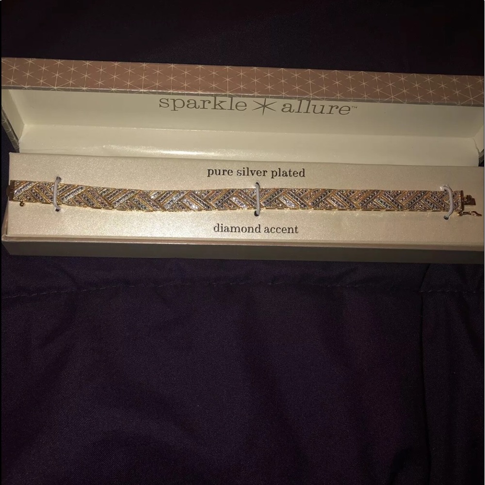Pure silver plated with diamond accent